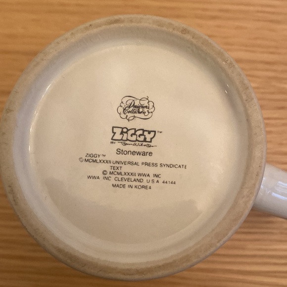 Ziggy Comic Strip “Bottoms Up” Vintage Coffee Mug, 1982 - Picture 3 of 4